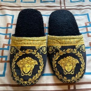 Versace Slippers M Womens 9
